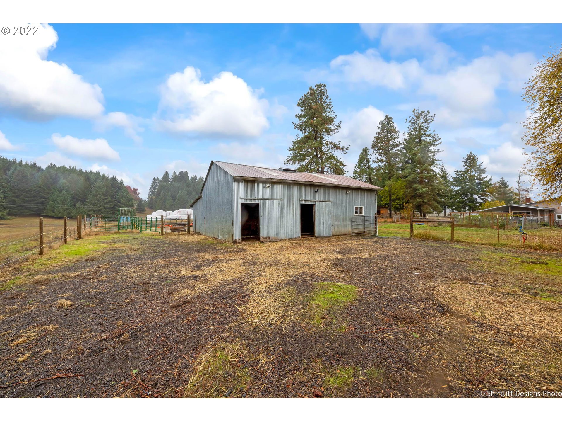 28100 Gimpl Hill Road Eugene, OR 97402 - Photo 26 of 32 Gallery Image 26