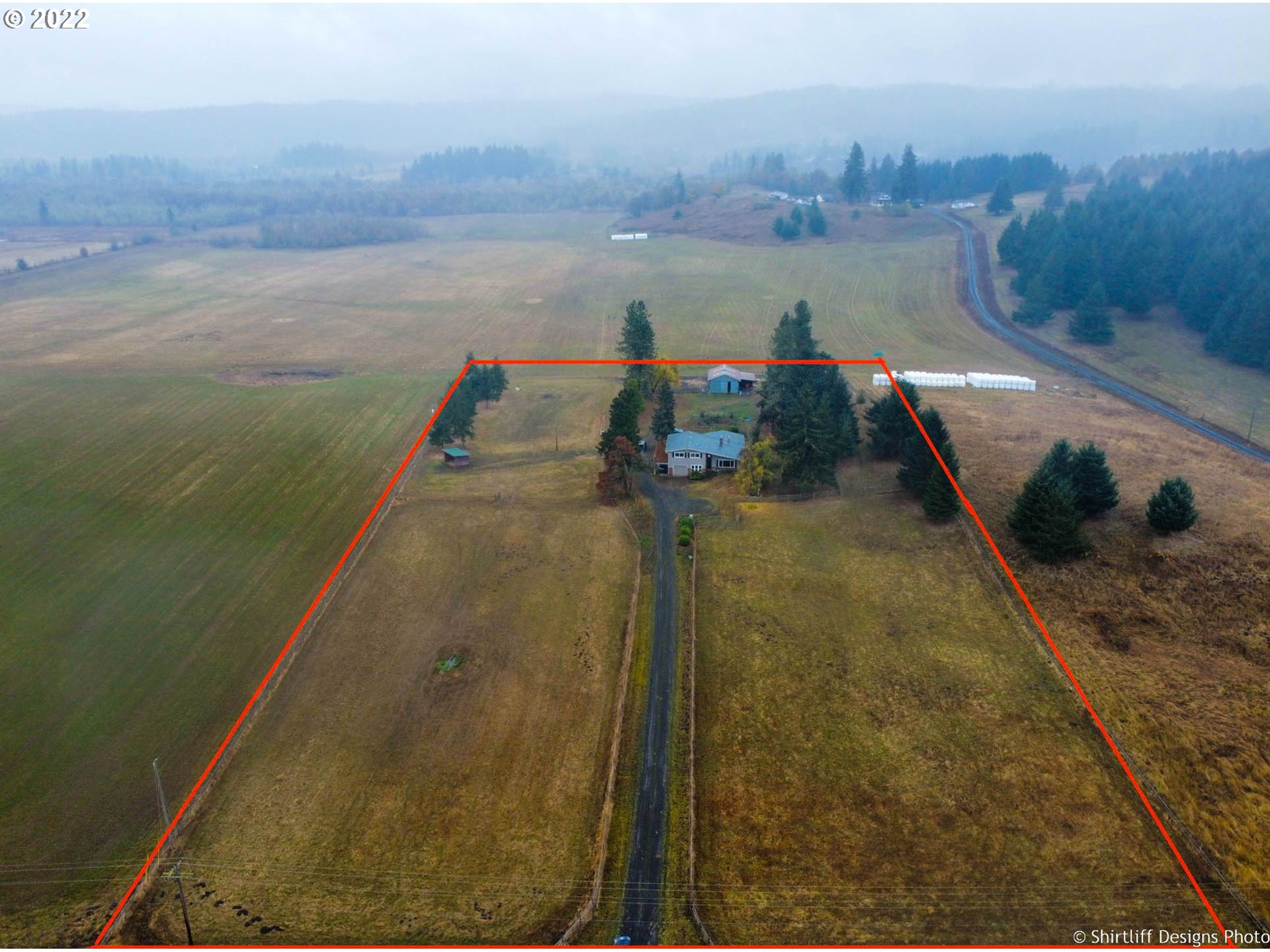 28100 Gimpl Hill Road Eugene, OR 97402 - Photo 29 of 32 Gallery Image 29