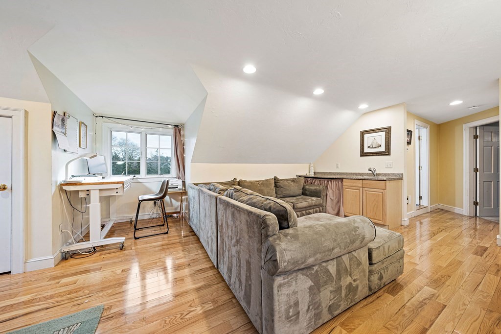 9 Cedar Acres Road Marshfield, MA 02050 - Photo 25 of 39 Gallery Image 25