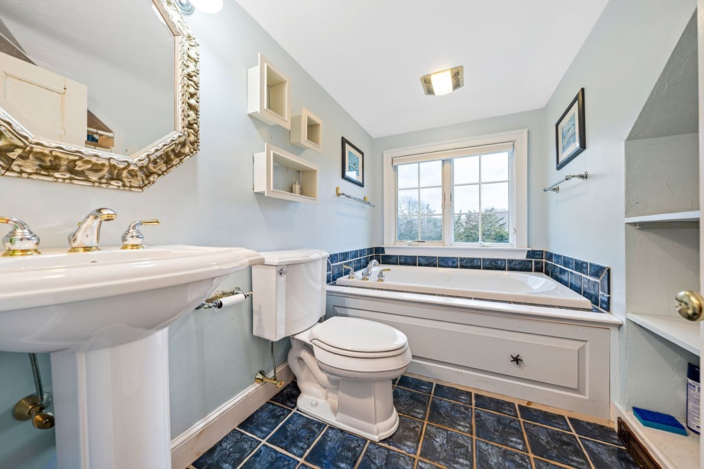 9 Cedar Acres Road Marshfield, MA 02050 - Photo 27 of 39 Gallery Image 27