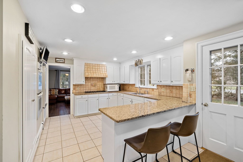 9 Cedar Acres Road Marshfield, MA 02050 - Photo 6 of 39 Gallery Image 6