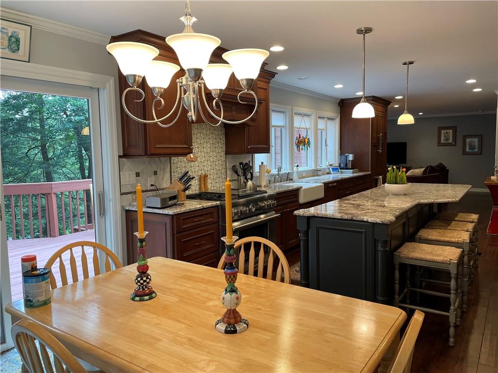 2033 Murdstone Road Pittsburgh, PA 15241 - Photo 10 of 25 Gallery Image 10