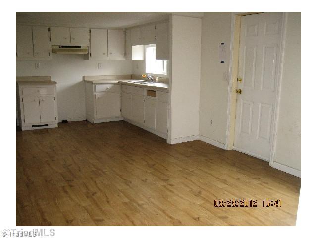 505 West Dalton Road King, NC 27021 - Photo 3 of 7 Kitchen.