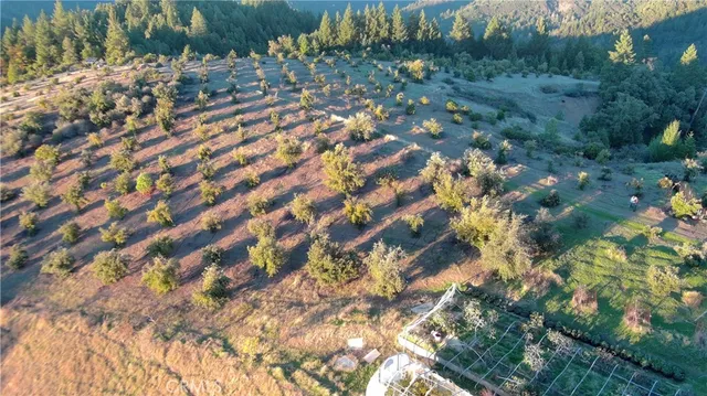 $499,000 | 47211 Fox Rock Road, Laytonville, CA 95454