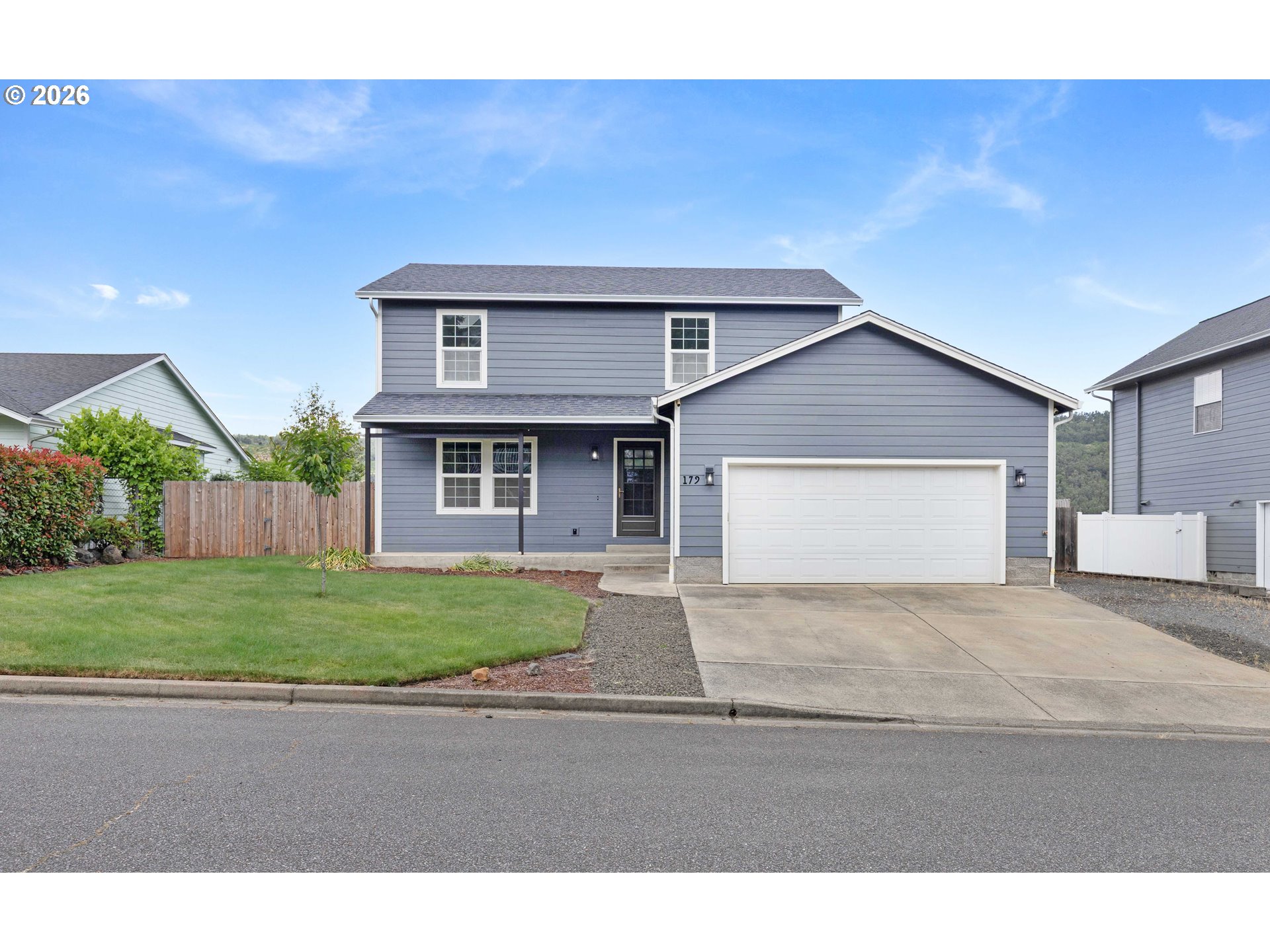 179 Rainbow Ridge Avenue Roseburg, OR 97471 - Photo 1 of 40