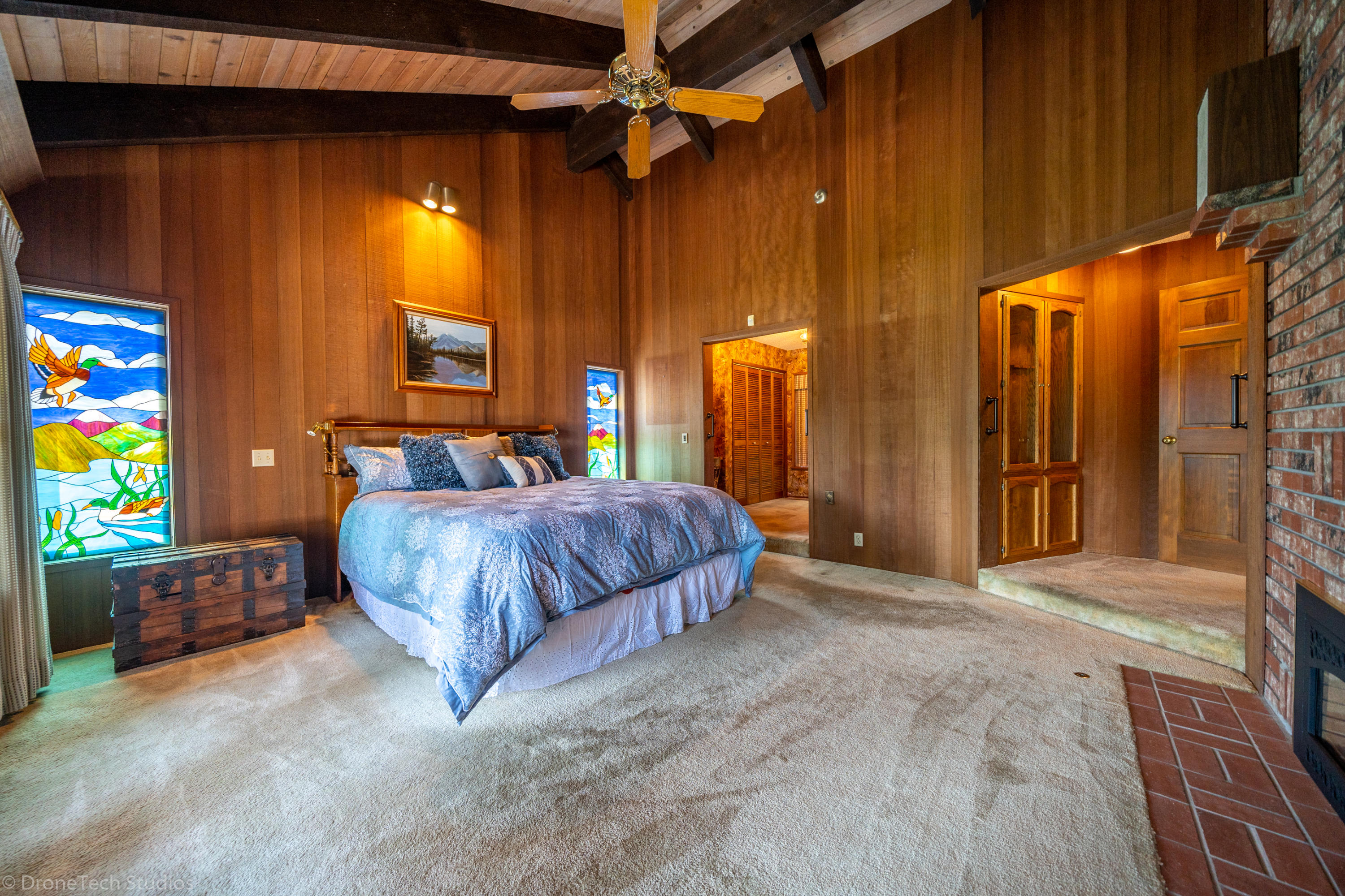 6251 Riverside Drive Redding, CA 96001 - Photo 27 of 61 MASTER SUITE