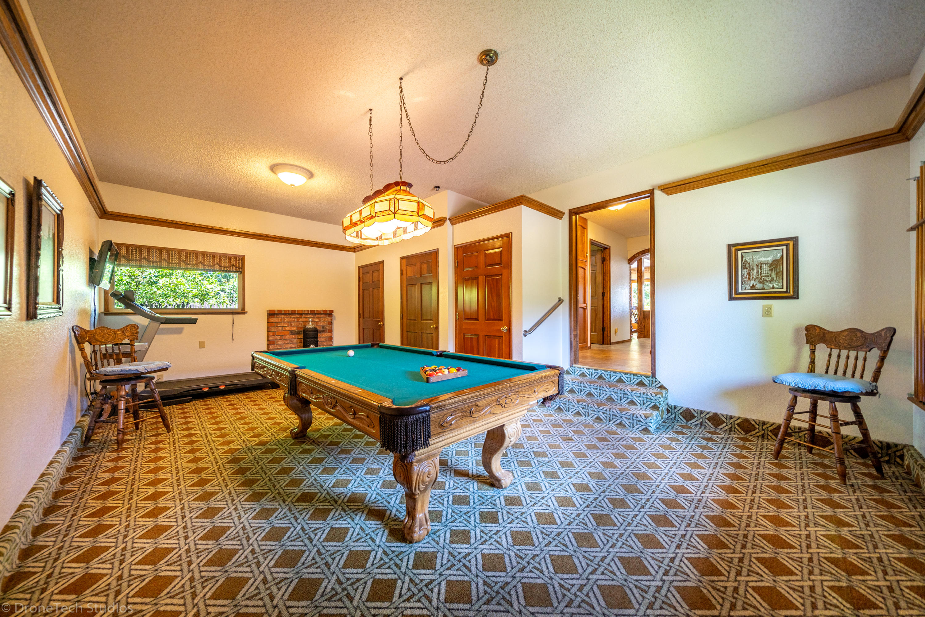 6251 Riverside Drive Redding, CA 96001 - Photo 42 of 61 REC ROOM