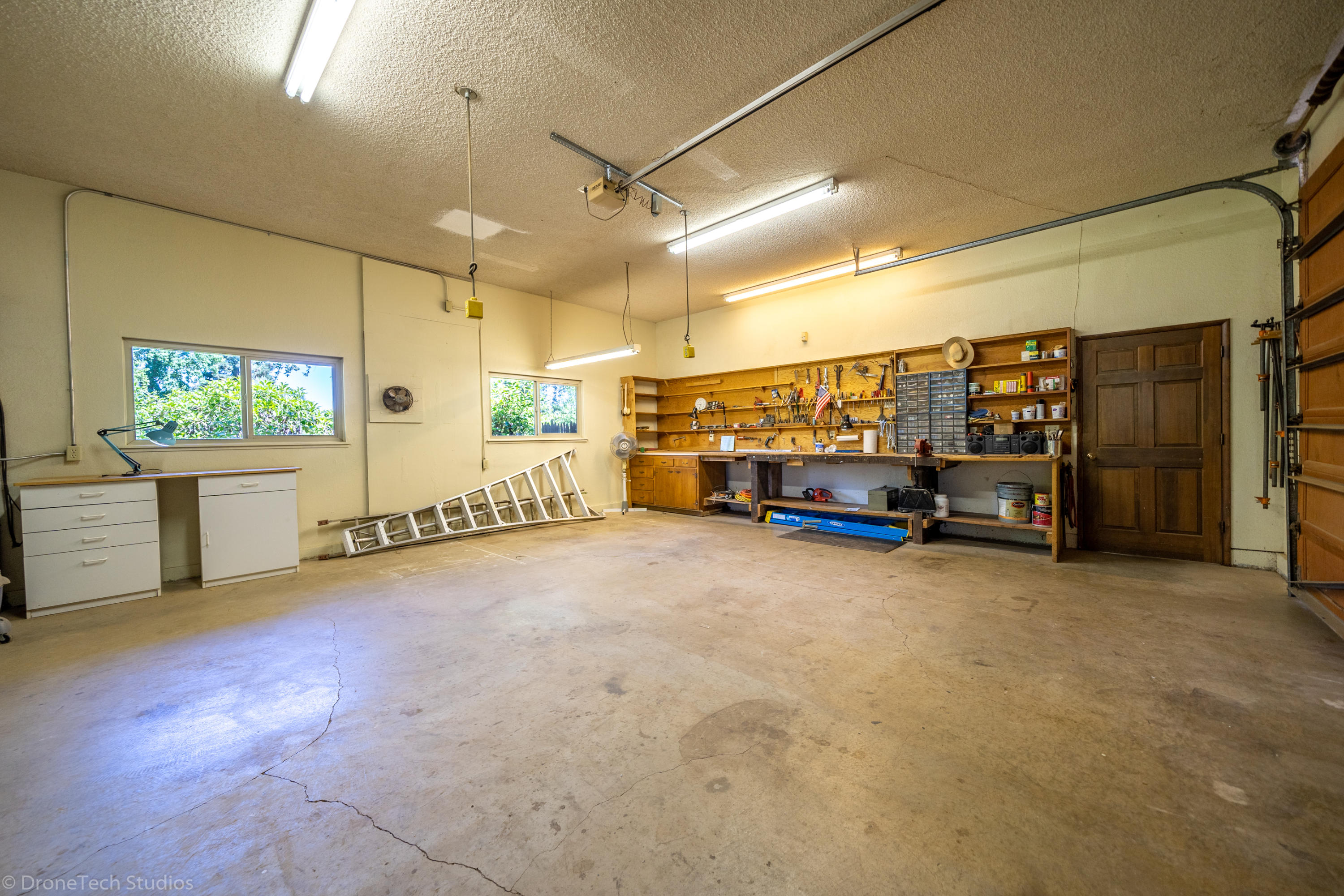 6251 Riverside Drive Redding, CA 96001 - Photo 47 of 61 OVERSIZED GARAGE