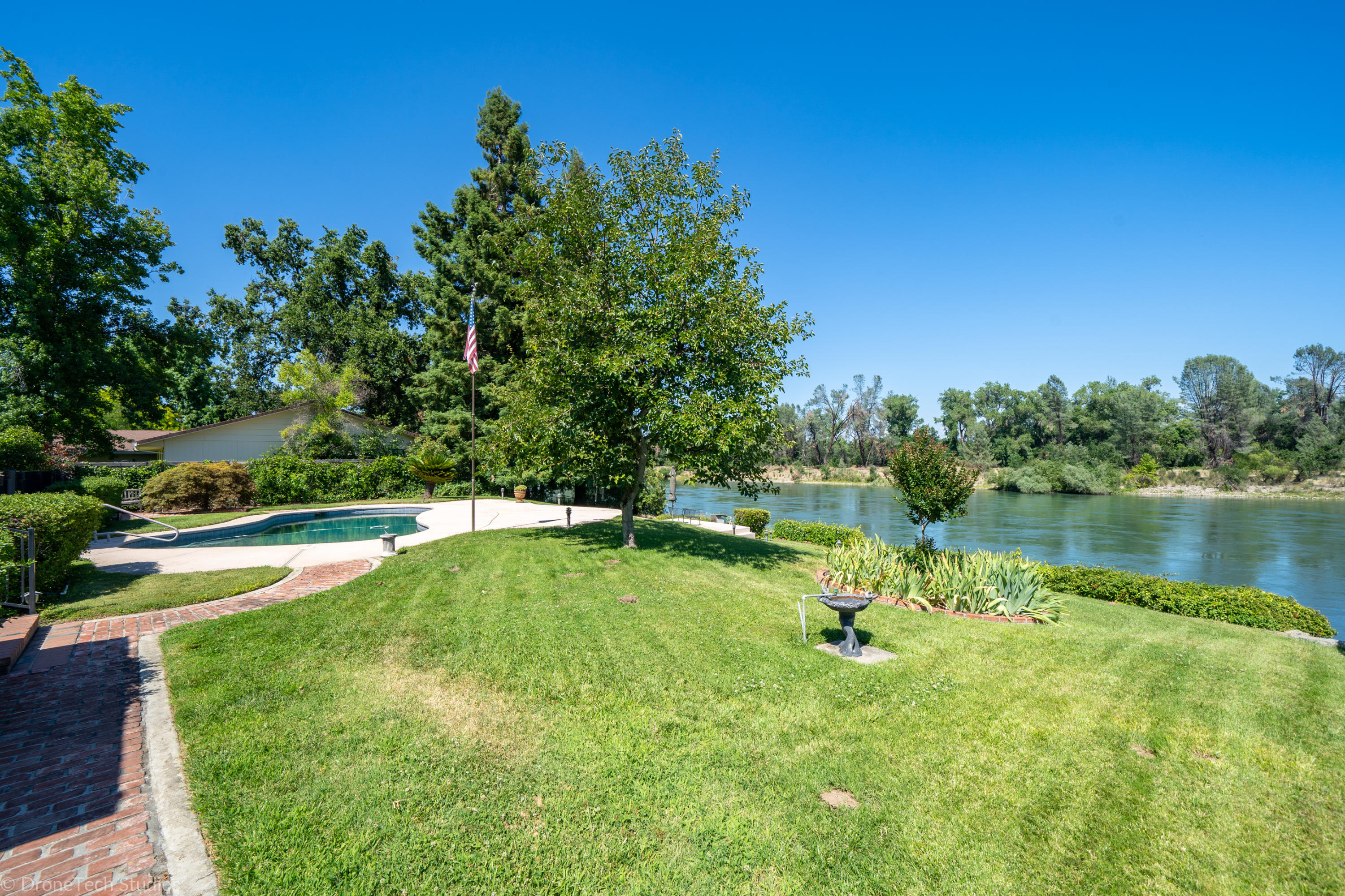 6251 Riverside Drive Redding, CA 96001 - Photo 52 of 61 REAR VIEW EAST