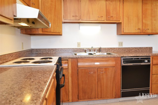 4125 Reed Road Fort Wayne, IN 46815 - Photo 8 of 22 Gallery Image 8