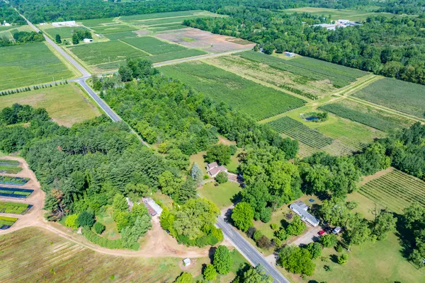 $299,900 | 5955 102nd Avenue, Grand Junction, MI 49056
