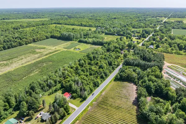 $299,900 | 5955 102nd Avenue, Grand Junction, MI 49056