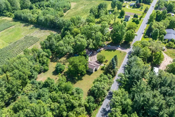 $299,900 | 5955 102nd Avenue, Grand Junction, MI 49056