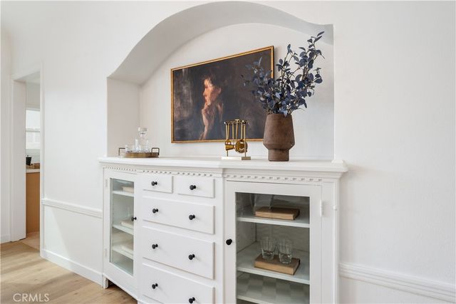 $1,550,000 | 729 South Highland Avenue, Los Angeles, CA 90036