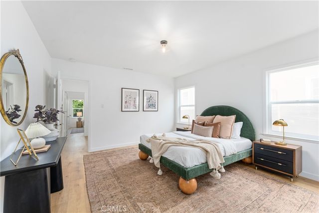 $1,550,000 | 729 South Highland Avenue, Los Angeles, CA 90036