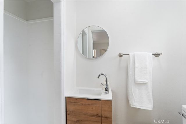 $1,550,000 | 729 South Highland Avenue, Los Angeles, CA 90036