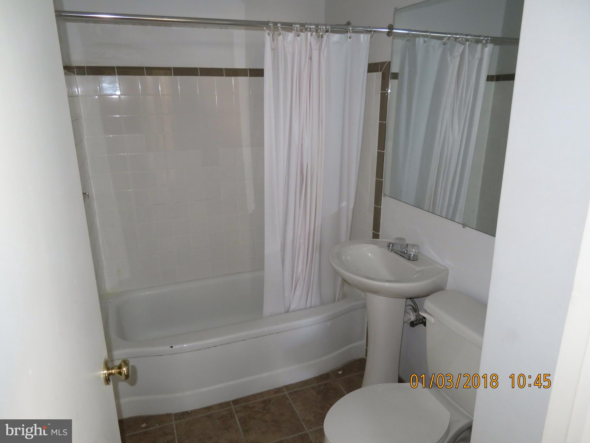 3920 Decatur Avenue Kensington, MD 20895 - Photo 12 of 20 Bath