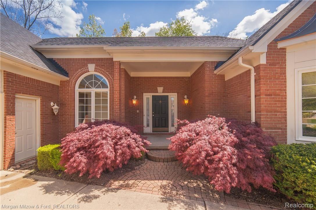 3357 Sawgrass Court Rochester, MI 48309 - Photo 2 of 26 3357 Sawgrass-3.jpg