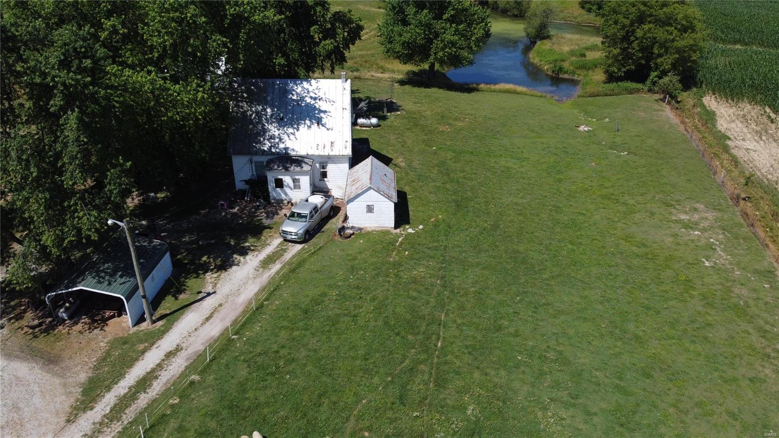 3661 G Road Fults, IL 62244 - Photo 1 of 34