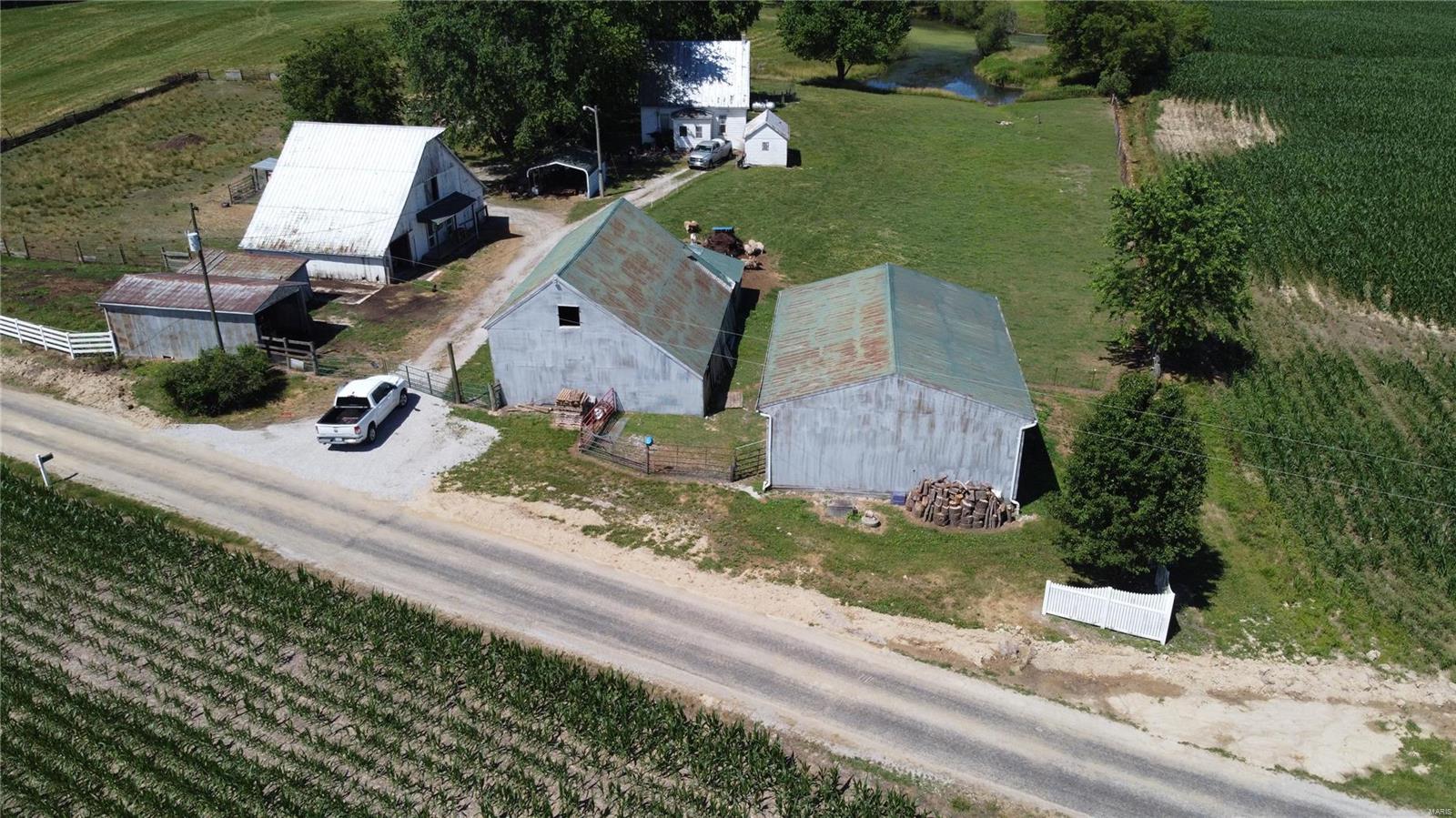 3661 G Road Fults, IL 62244 - Photo 3 of 34