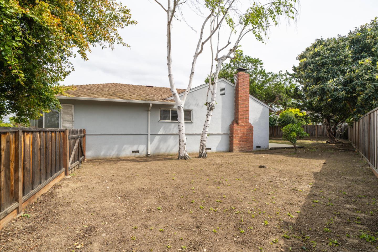 1222 Morningside Drive Sunnyvale, CA 94087 - Photo 25 of 34 a backyard of a house with wooden fence