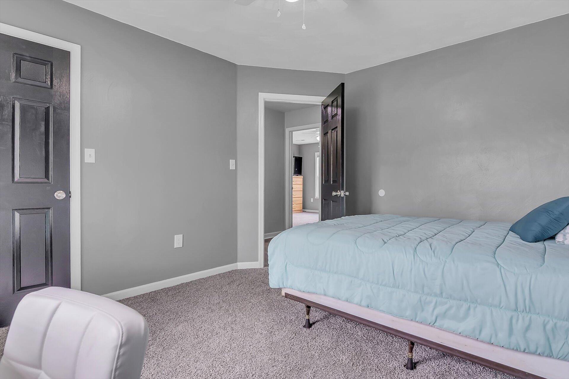 2386 Feather Road Vinton, VA 24179 - Photo 29 of 45 Bedroom 2