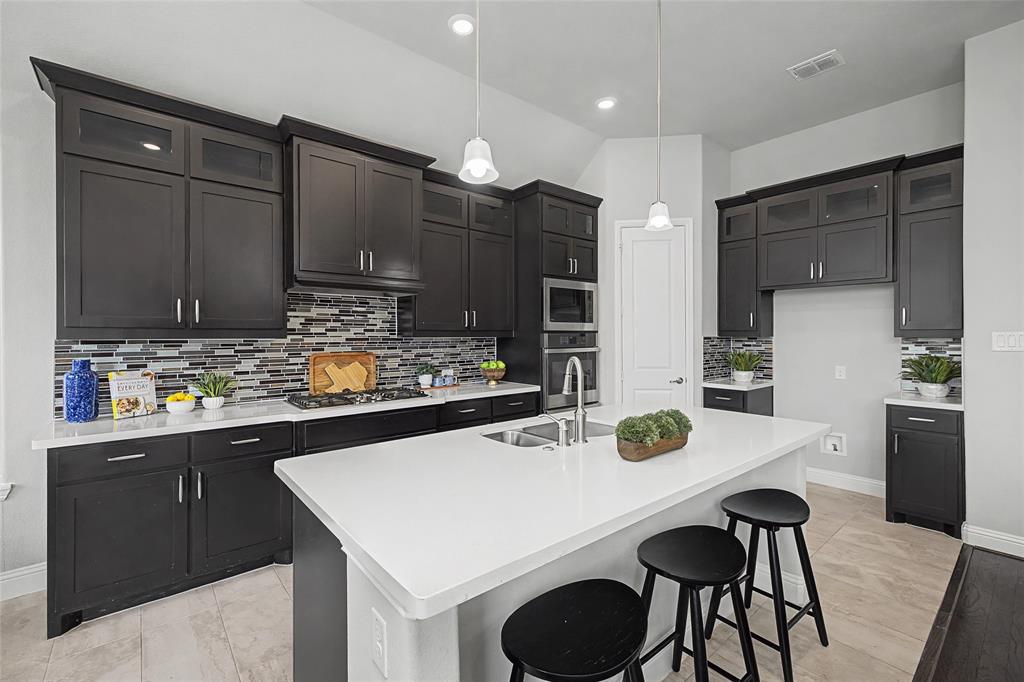 6713 Windham Way Plano, TX 75023 - Photo 4 of 33