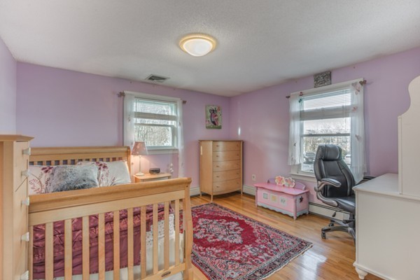 126 Hanscom Avenue Reading, MA 01867 - Photo 18 of 29