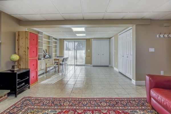126 Hanscom Avenue Reading, MA 01867 - Photo 21 of 29