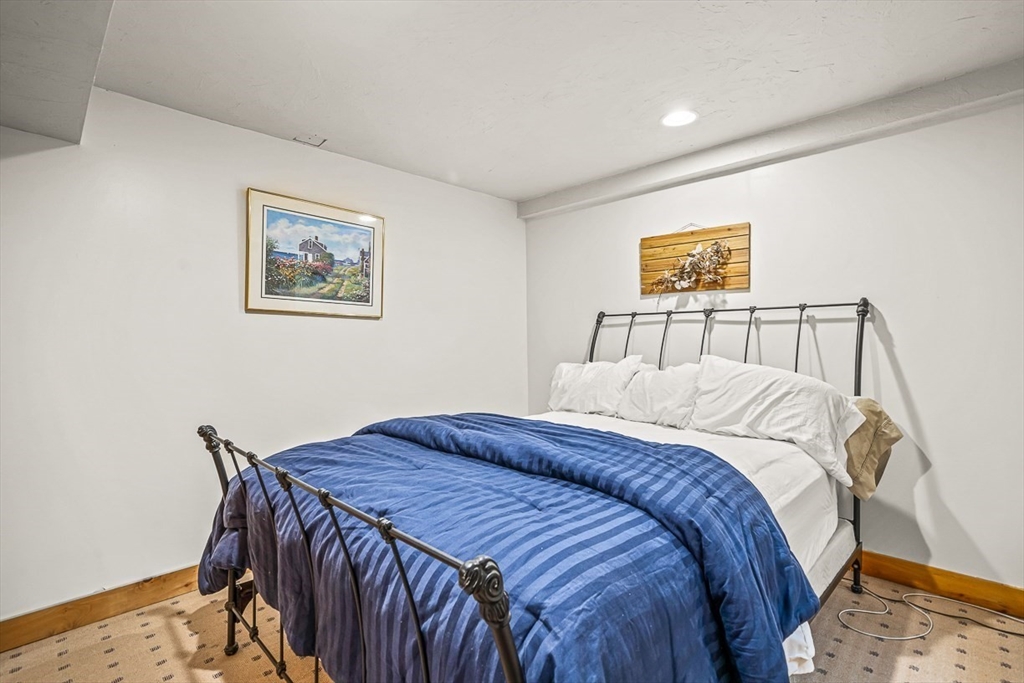 12 Hood Road Tewksbury, MA 01876 - Photo 29 of 38 Gallery Image 29