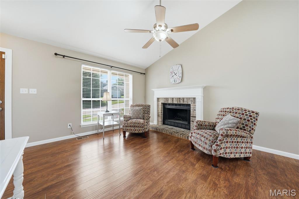16129 Castlerea Boulevard Ballwin, MO 63021 - Photo 5 of 31