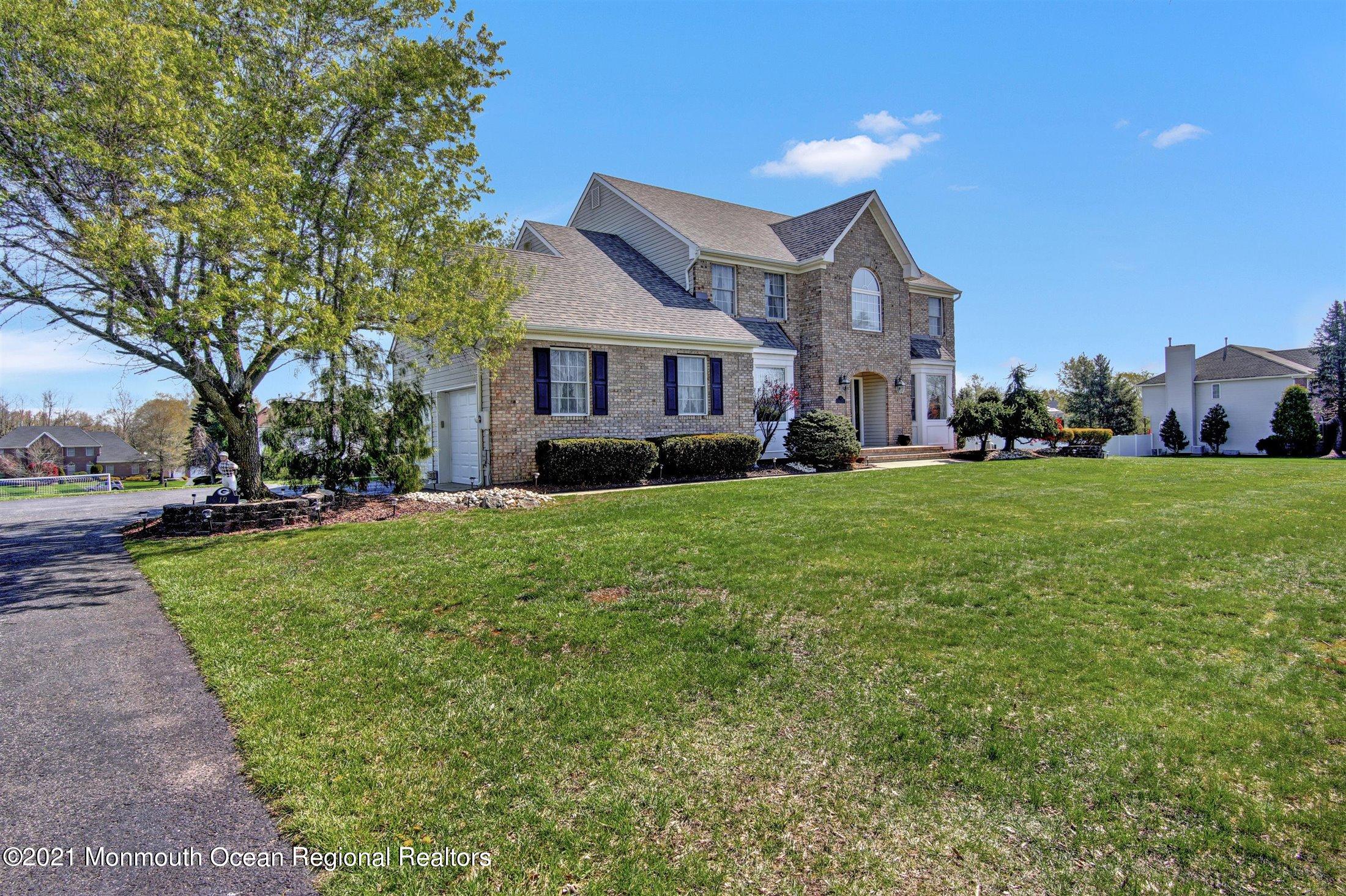 19 Leiden Road Freehold, NJ 07728 - Photo 3 of 25 Front