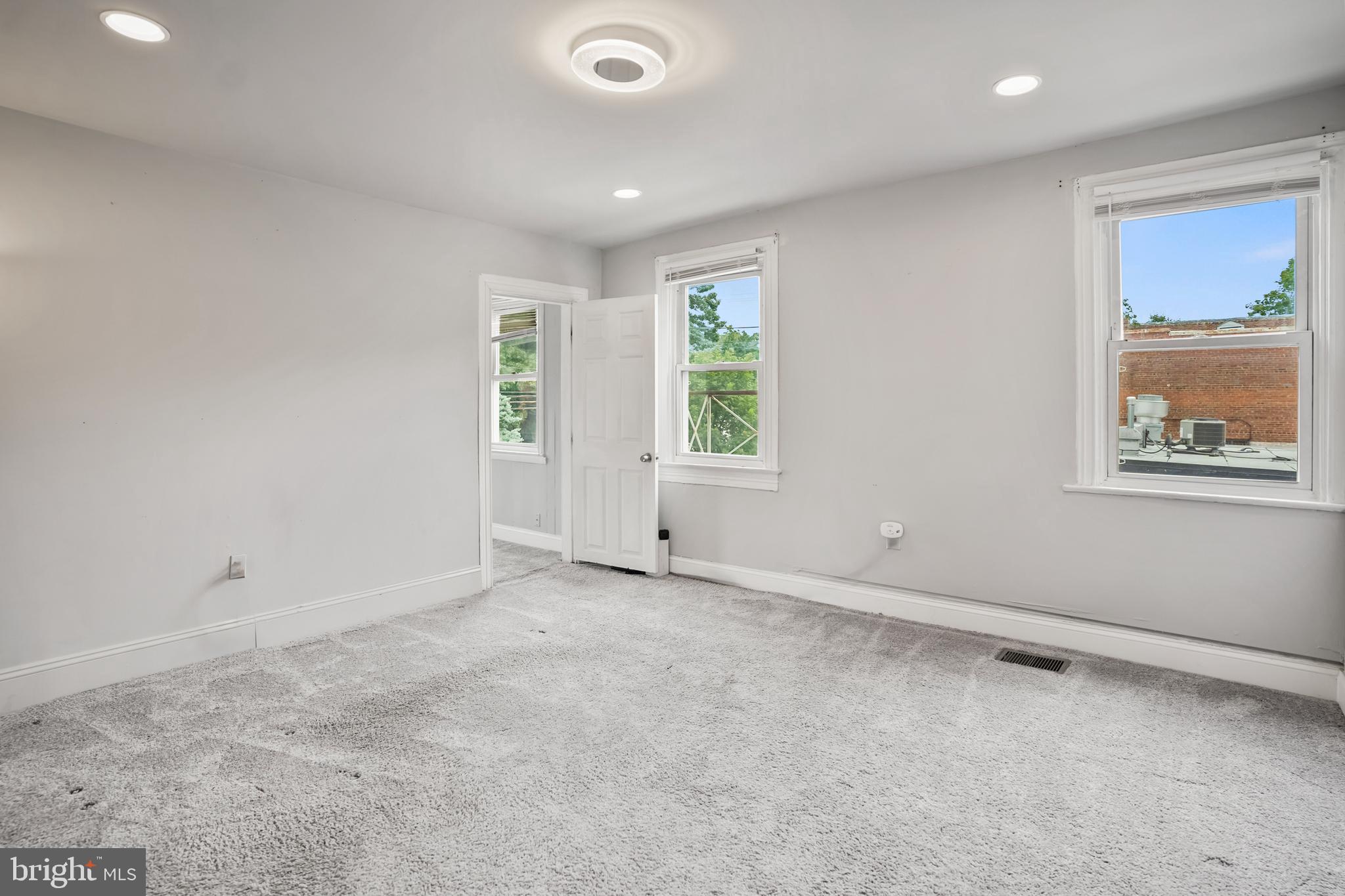 4501 Sheriff Road Northeast Washington, DC 20019 - Photo 11 of 19