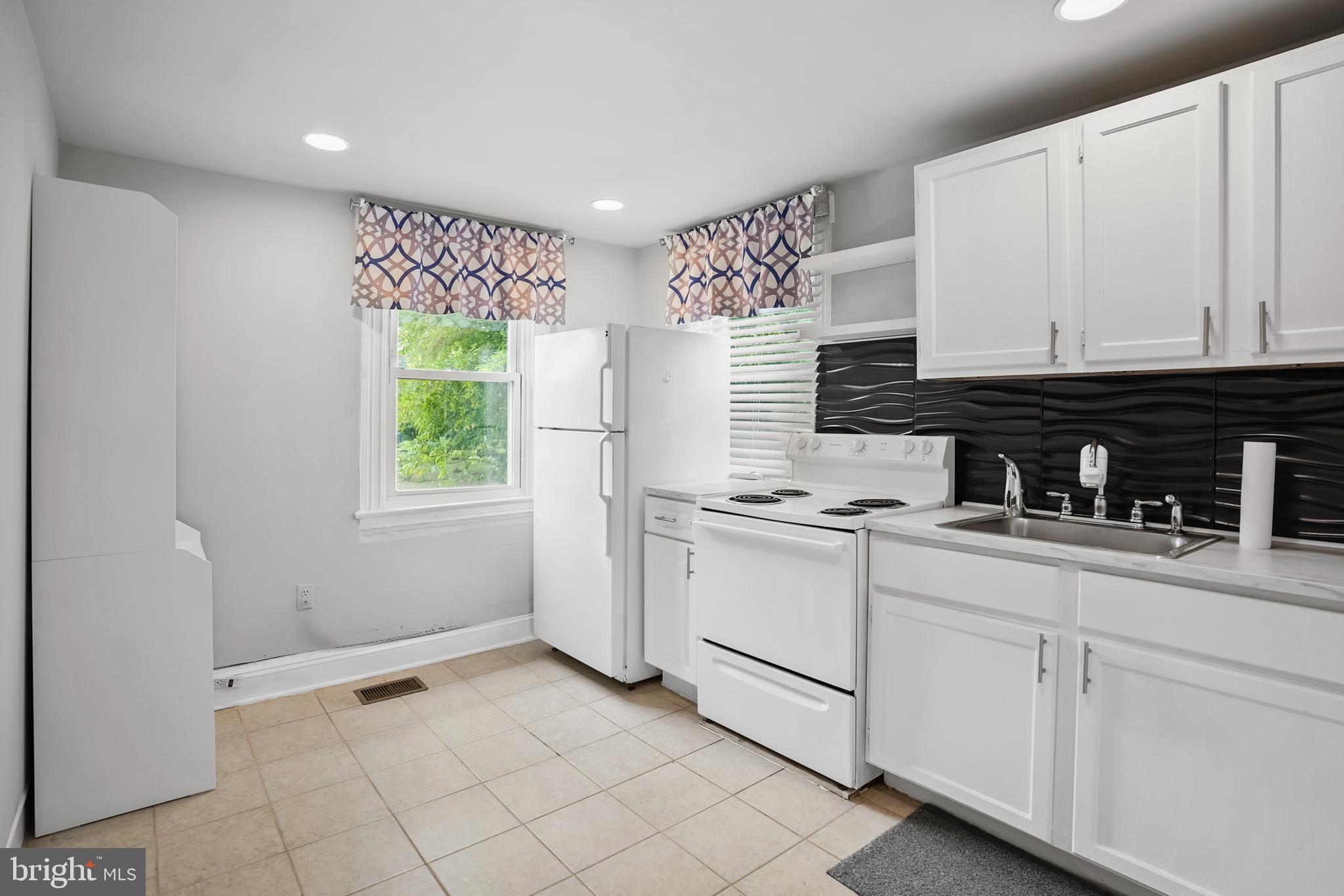 4501 Sheriff Road Northeast Washington, DC 20019 - Photo 5 of 19