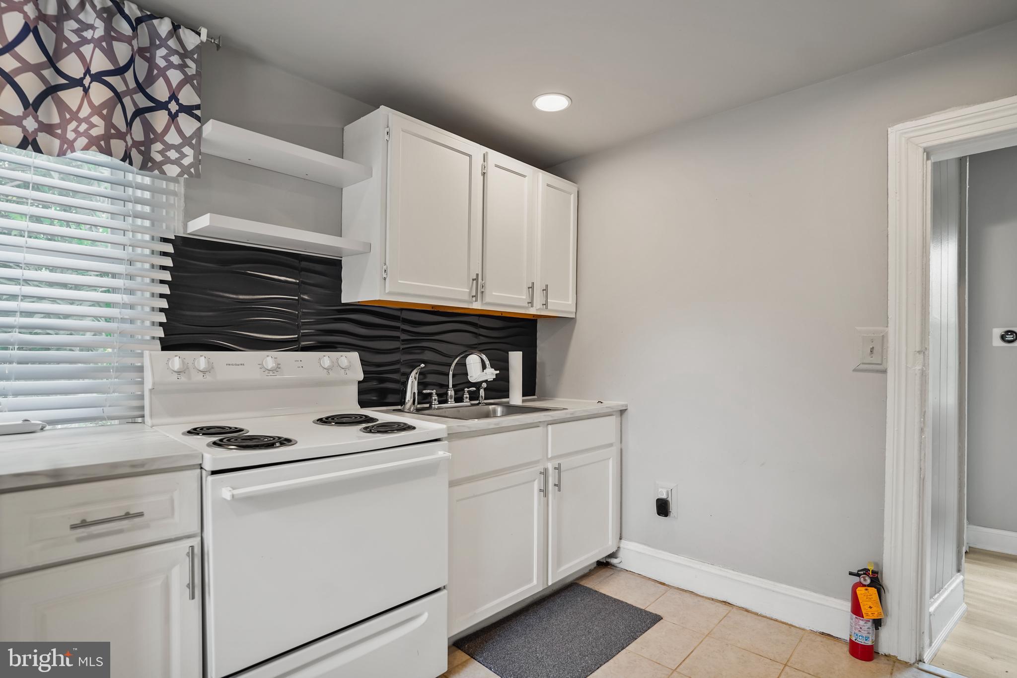 4501 Sheriff Road Northeast Washington, DC 20019 - Photo 6 of 19