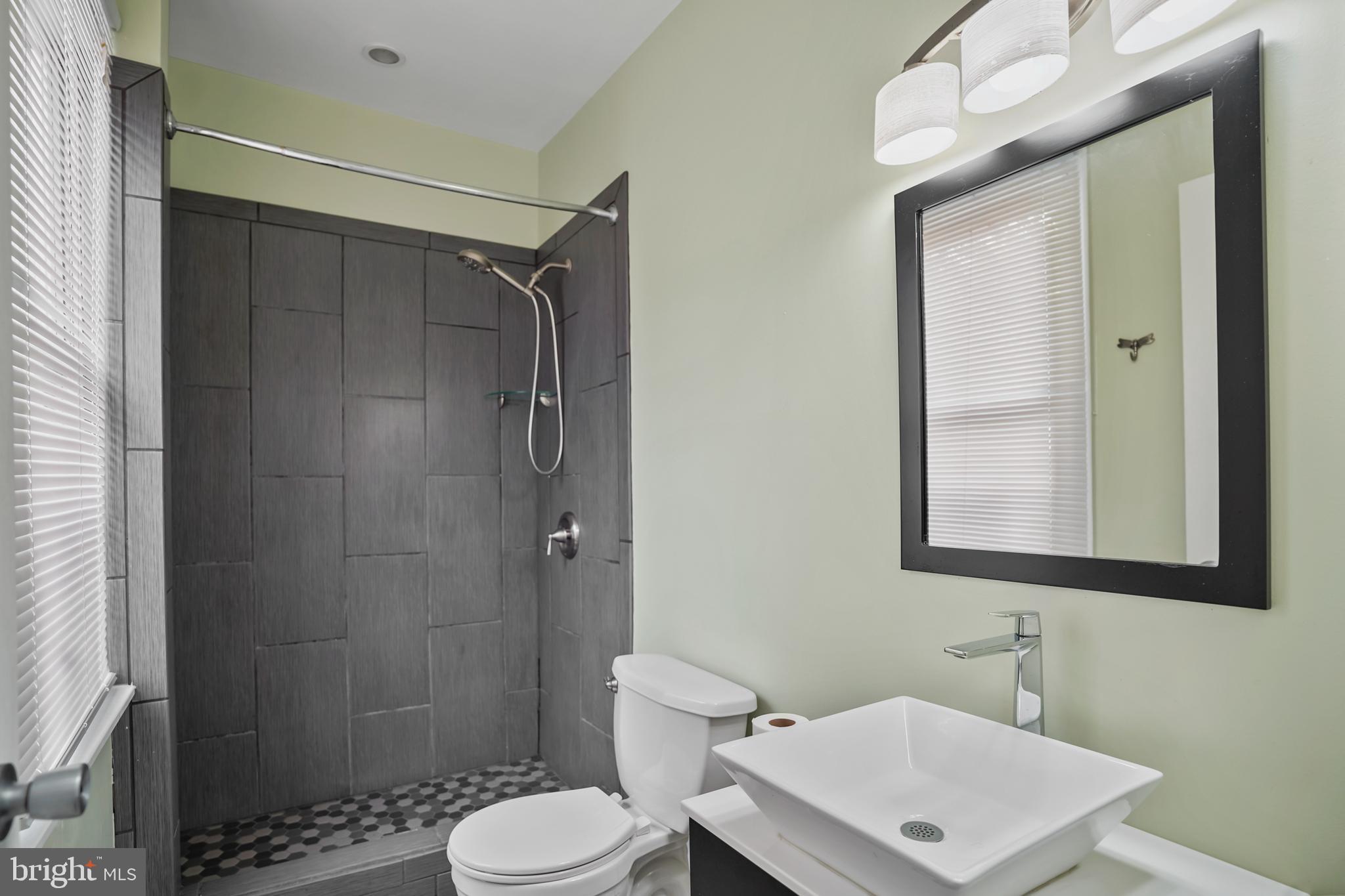 4501 Sheriff Road Northeast Washington, DC 20019 - Photo 7 of 19