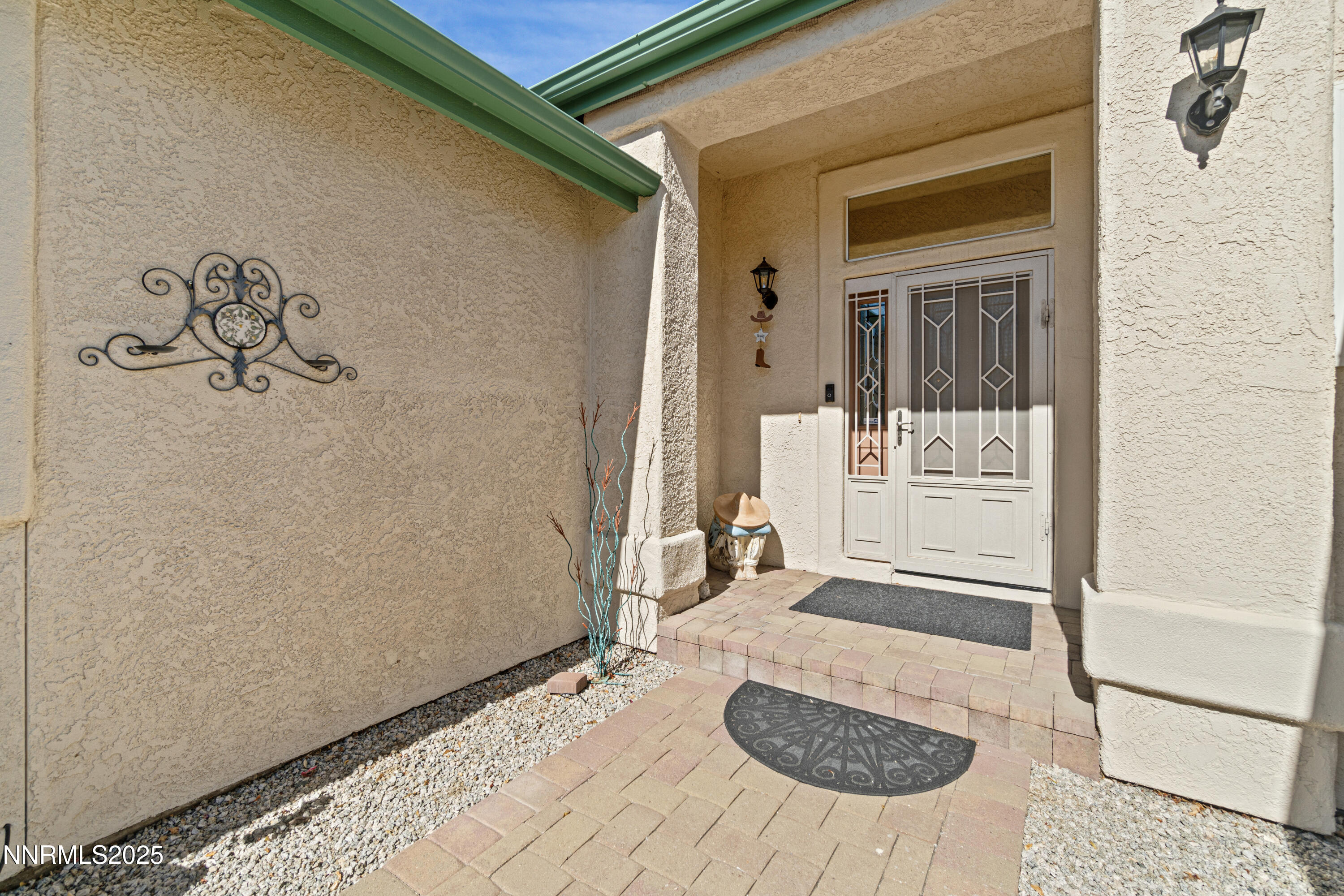 1216 Pleasantview Drive Gardnerville, NV 89460 - Photo 4 of 32 Door Front