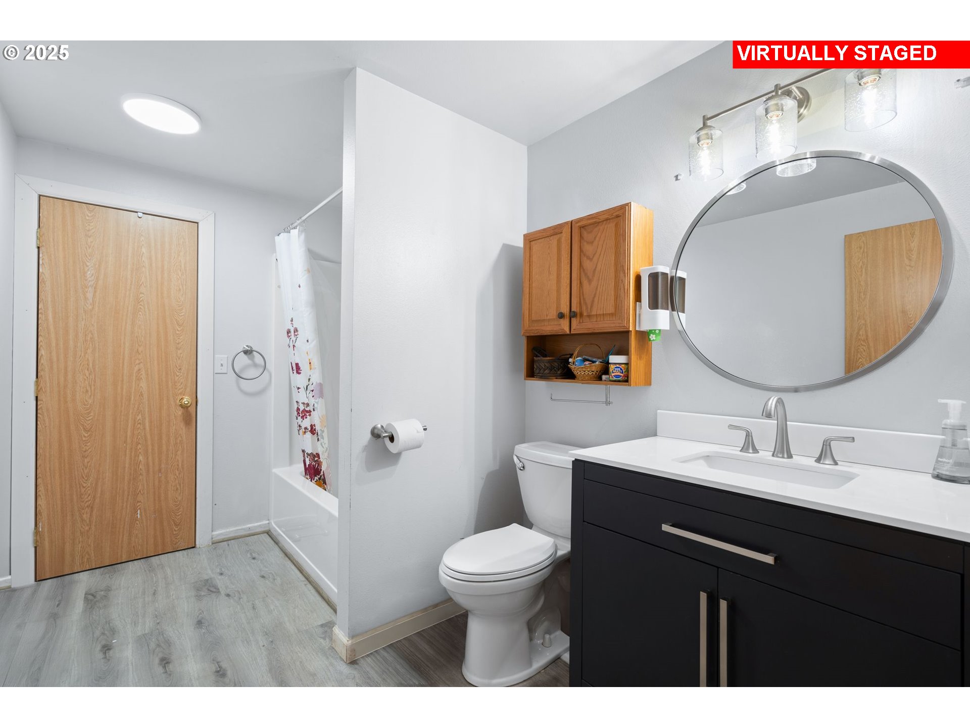 101 Carleton Road Washougal, WA 98671 - Photo 16 of 43 Attached Bathroom #1