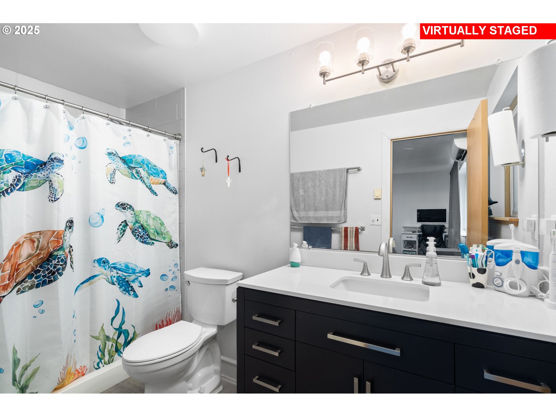 101 Carleton Road Washougal, WA 98671 - Photo 22 of 43 Attached Bathroom #2