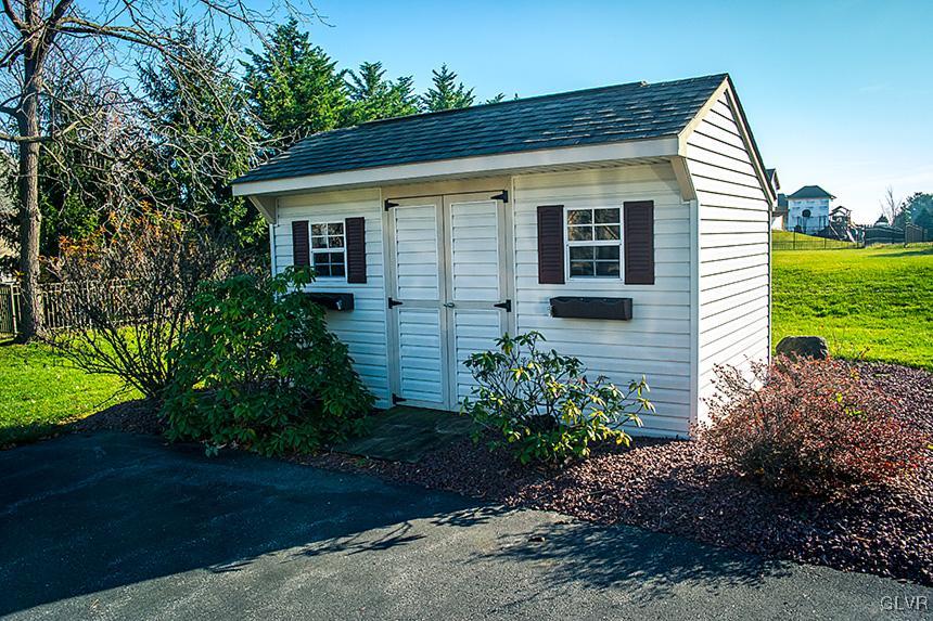 416 Colver Road Nazareth, PA 18064 - Photo 2 of 35 Gallery Image 2
