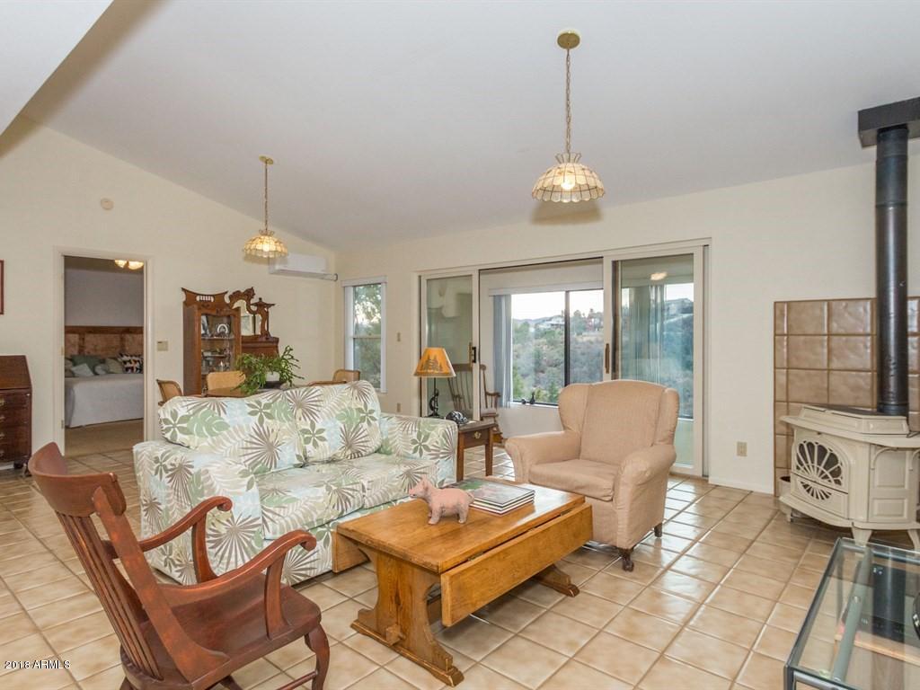 2479 Ridge Road Prescott, AZ 86301 - Photo 4 of 35 Living Room