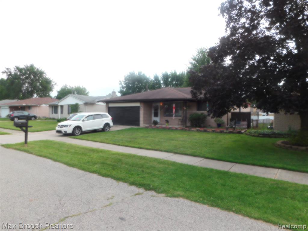 31429 Richert Street Fraser, MI 48026 - Photo 15 of 17 Gallery Image 15