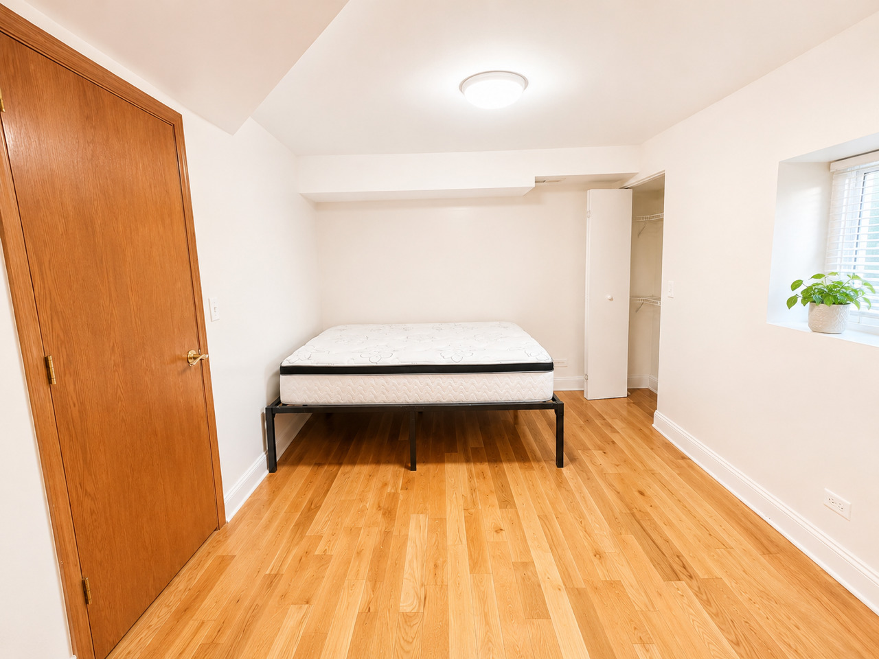 1647 West Sherwin Avenue, Unit 1 Chicago, IL 60626 - Photo 13 of 16