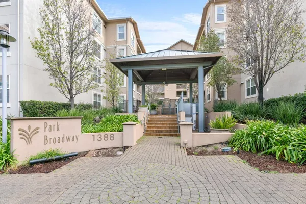 $970,000 | 1388 Broadway, Unit 285, Millbrae, CA 94030