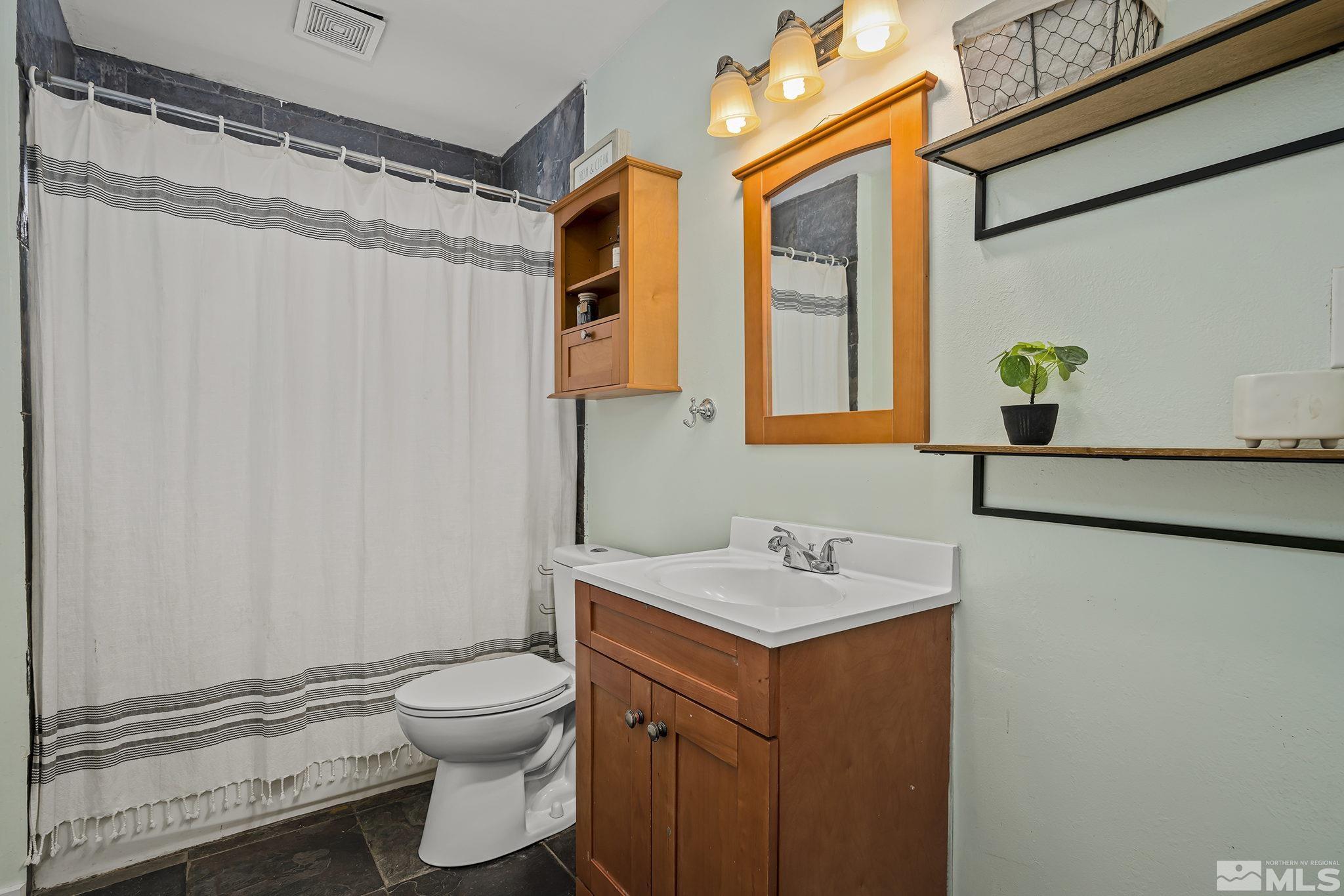 195 Oregon Boulevard Reno, NV 89506 - Photo 11 of 16 Photo 11