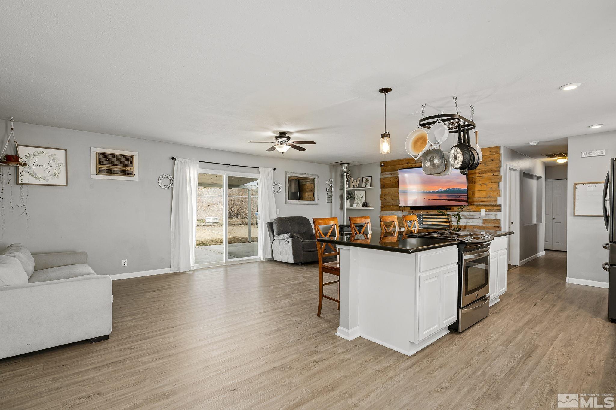 195 Oregon Boulevard Reno, NV 89506 - Photo 2 of 16 Photo 2