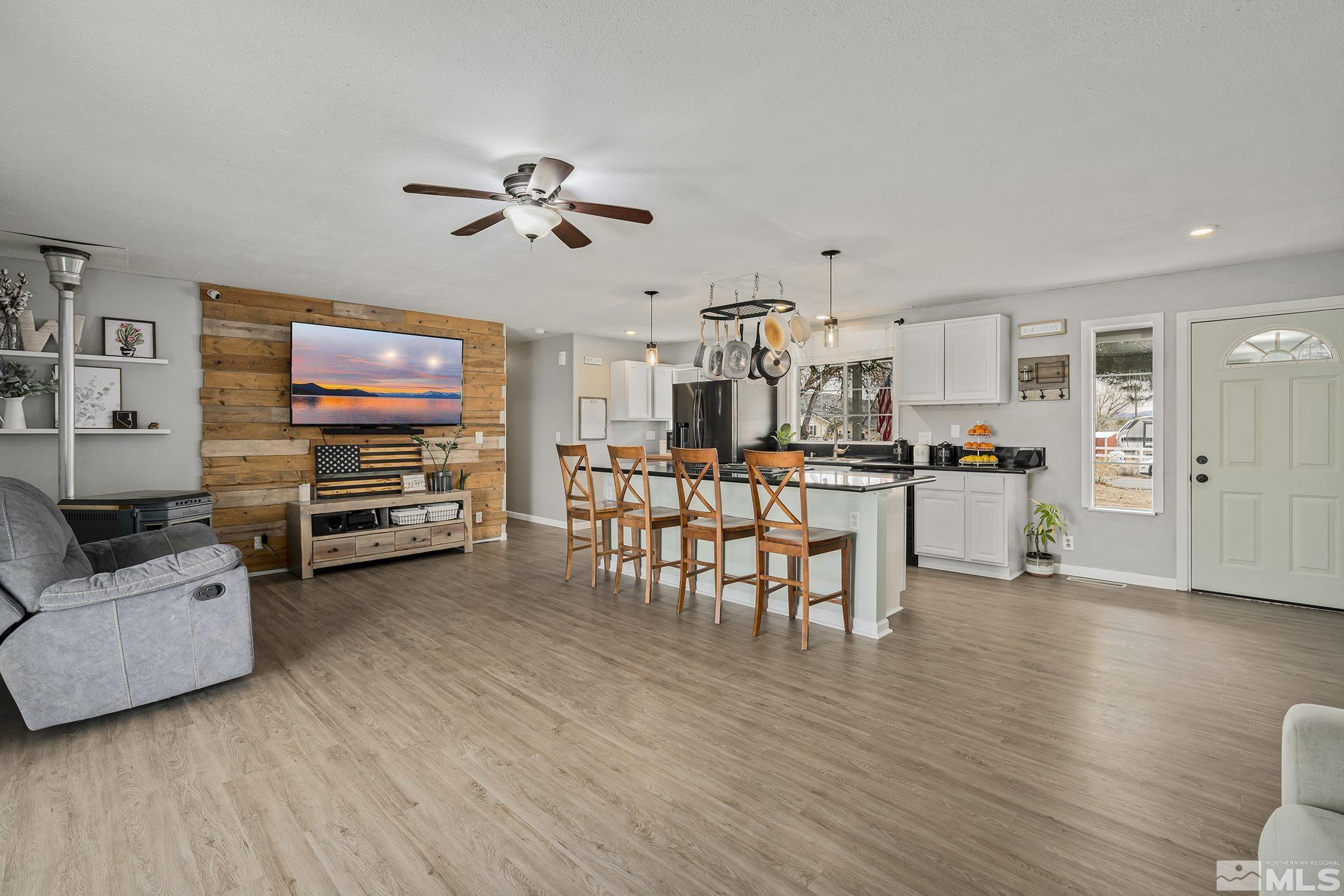 195 Oregon Boulevard Reno, NV 89506 - Photo 3 of 16 Photo 3