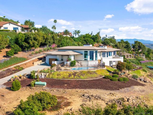 $2,450,000 | 15486 Markar Road, Poway, CA 92064