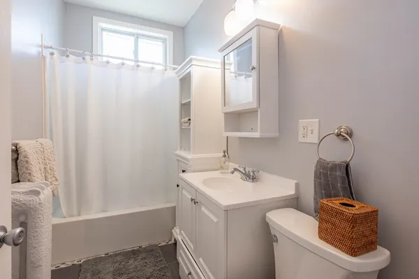 $895,000 | 234-236 Middlesex Street, North Andover, MA 01845