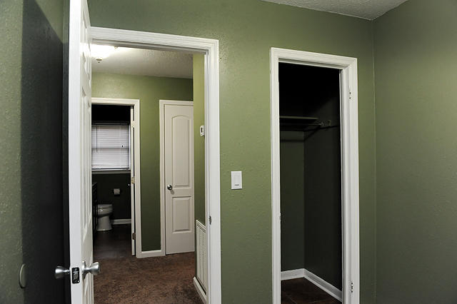 5010 Jarrett Road Chattanooga, TN 37416 - Photo 21 of 30 Laundry Room